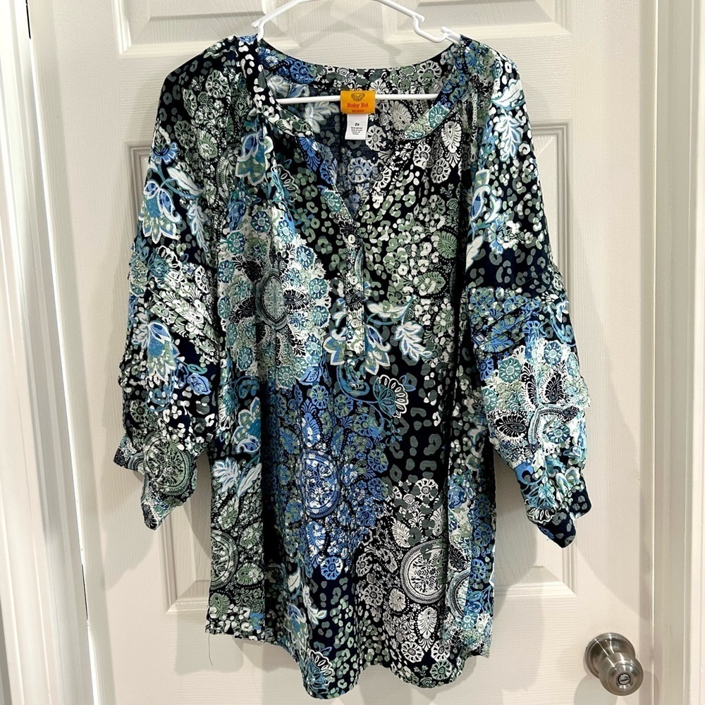 Ruby Rd. Women Peasant Boho Blue Green Patterned Top Plus Size 2X V-Neck Button